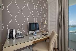 Fontainebleau Miami Beach Private Luxury Suites