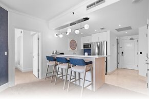 Fontainebleau Miami Beach Private Luxury Suites