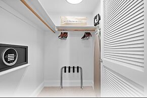 Fontainebleau Miami Beach Private Luxury Suites