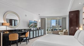 Fontainebleau Miami Beach Private Luxury Suites