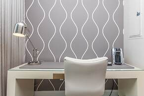 Fontainebleau Miami Beach Private Luxury Suites