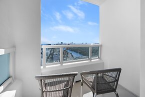 Fontainebleau Miami Beach Private Luxury Suites