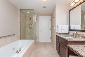 Fontainebleau Miami Beach Private Luxury Suites