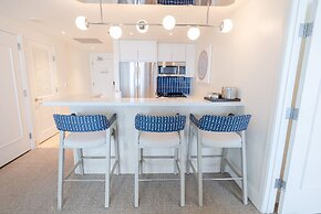 Fontainebleau Miami Beach Private Luxury Suites