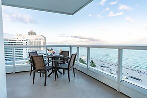 Fontainebleau Miami Beach Private Luxury Suites