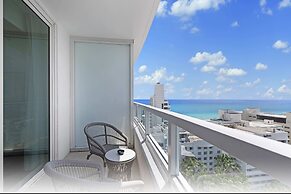 Fontainebleau Miami Beach Private Luxury Suites