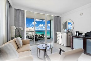 Fontainebleau Miami Beach Private Luxury Suites