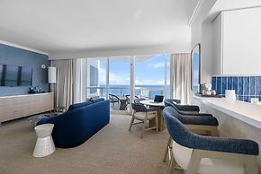Fontainebleau Miami Beach Private Luxury Suites
