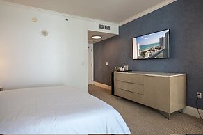 Fontainebleau Miami Beach Private Luxury Suites