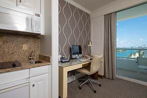 Fontainebleau Miami Beach Private Luxury Suites