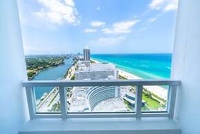 Fontainebleau Miami Beach Private Luxury Suites