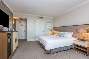 Fontainebleau Miami Beach Private Luxury Suites
