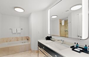 Fontainebleau Miami Beach Private Luxury Suites