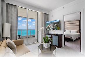 Fontainebleau Miami Beach Private Luxury Suites