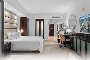 Fontainebleau Miami Beach Private Luxury Suites