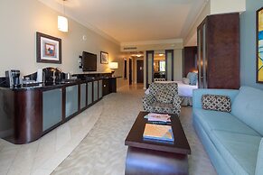 Fontainebleau Miami Beach Private Luxury Suites