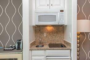 Fontainebleau Miami Beach Private Luxury Suites