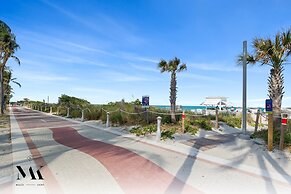 Fontainebleau Miami Beach Private Luxury Suites