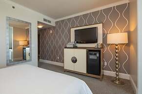 Fontainebleau Miami Beach Private Luxury Suites