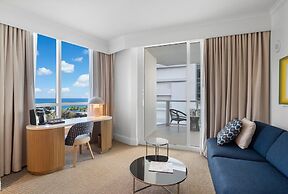 Fontainebleau Miami Beach Private Luxury Suites