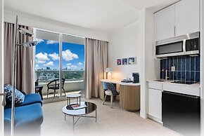 Fontainebleau Miami Beach Private Luxury Suites