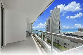 Fontainebleau Miami Beach Private Luxury Suites