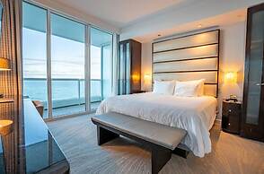 Fontainebleau Miami Beach Private Luxury Suites