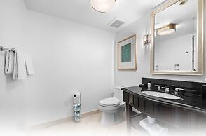 Fontainebleau Miami Beach Private Luxury Suites