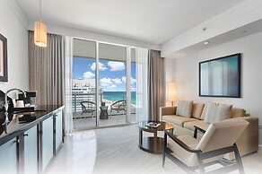 Fontainebleau Miami Beach Private Luxury Suites