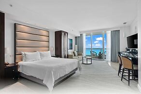 Fontainebleau Miami Beach Private Luxury Suites