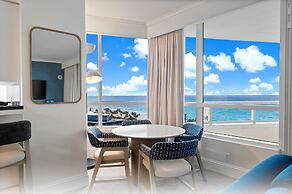 Fontainebleau Miami Beach Private Luxury Suites