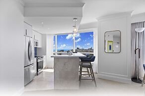 Fontainebleau Miami Beach Private Luxury Suites