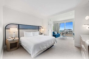 Fontainebleau Miami Beach Private Luxury Suites