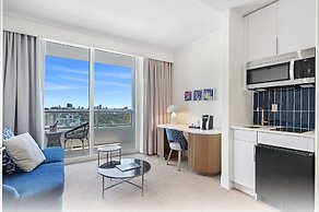 Fontainebleau Miami Beach Private Luxury Suites