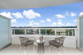 Fontainebleau Miami Beach Private Luxury Suites