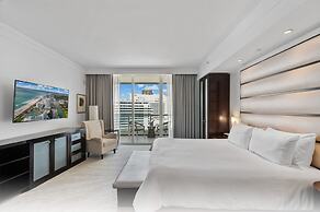 Fontainebleau Miami Beach Private Luxury Suites