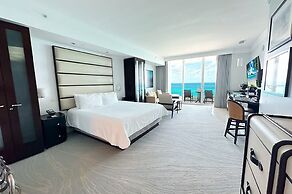 Fontainebleau Miami Beach Private Luxury Suites