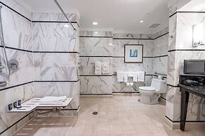 Fontainebleau Miami Beach Private Luxury Suites