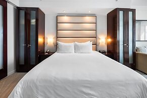 Fontainebleau Miami Beach Private Luxury Suites