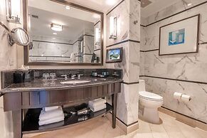 Fontainebleau Miami Beach Private Luxury Suites