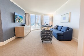 Fontainebleau Miami Beach Private Luxury Suites