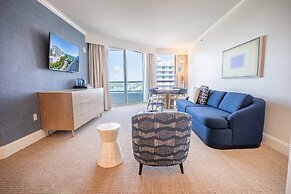 Fontainebleau Miami Beach Private Luxury Suites