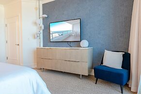 Fontainebleau Miami Beach Private Luxury Suites