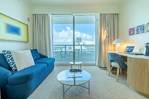 Fontainebleau Miami Beach Private Luxury Suites