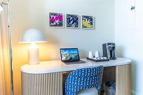 Fontainebleau Miami Beach Private Luxury Suites