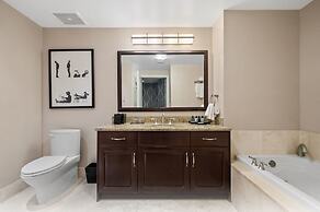 Fontainebleau Miami Beach Private Luxury Suites