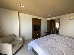 HY Beach Flats - International
