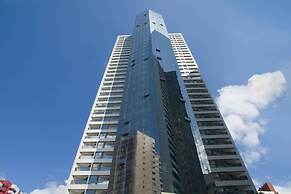 HY Beach Flats - International