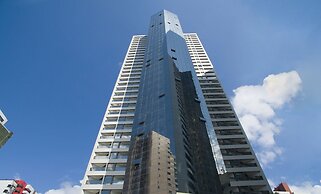 HY Beach Flats - International