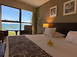 HY Beach Flats - International